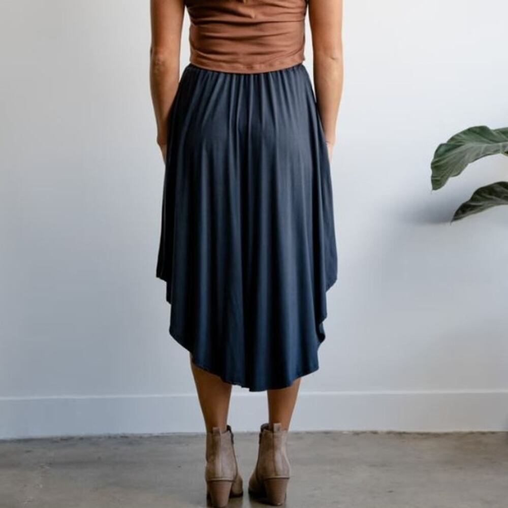 Sozy Gwendolyn Graphite Gray Chic Soft Modal Midi Skirt with Pockets Size S - Picture 2 of 8